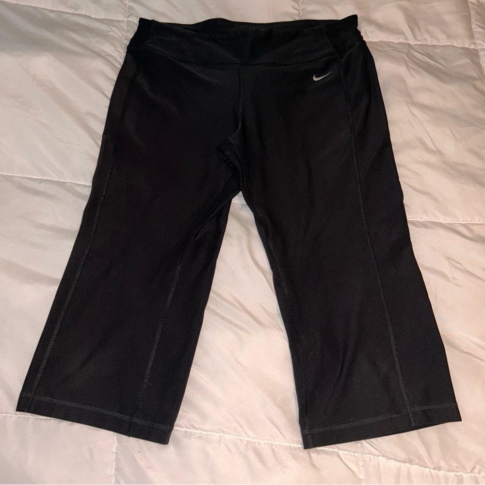 Nike Dri Fit Capri Leggings
